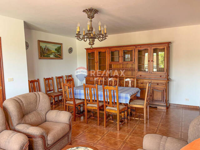 Chalet adosado en venta, A Mouta, Pontevedra